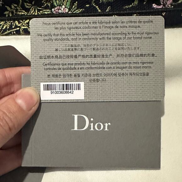 Christian Dior Book Tote Bag NWT D-Constellation Embroidery Blue - Picture 8 of 14